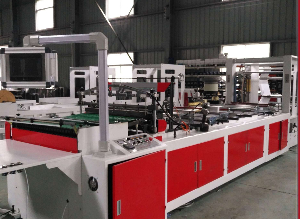 塑料（liào）包裝機械（xiè）設備